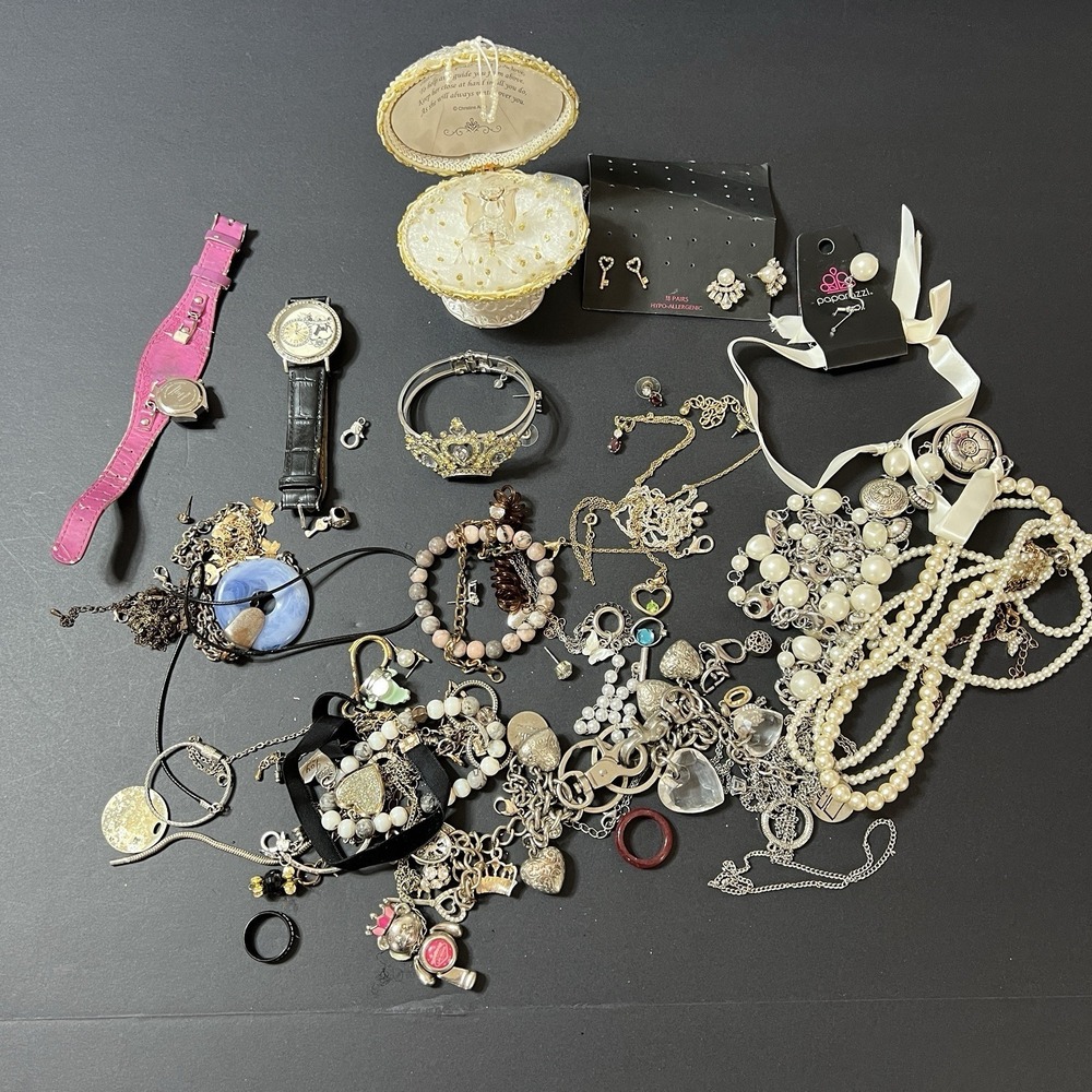 Jewelry Lot  2 LB WEARABLE Bulk Lot Estate Vintage to Modern Costume Fashion